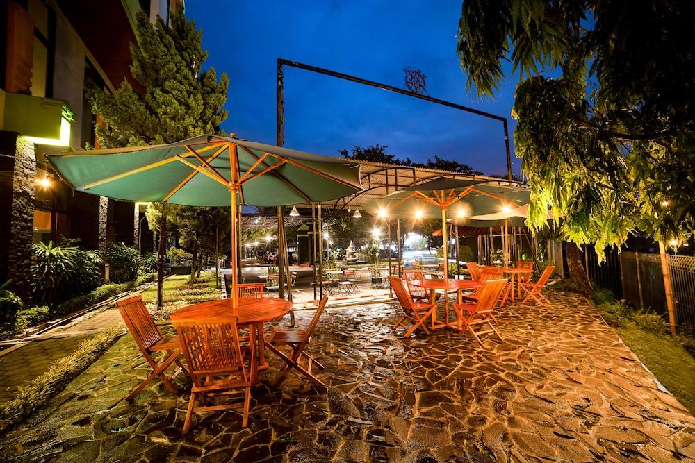 Mmugm Hotel Pakualaman Ngoại thất bức ảnh
