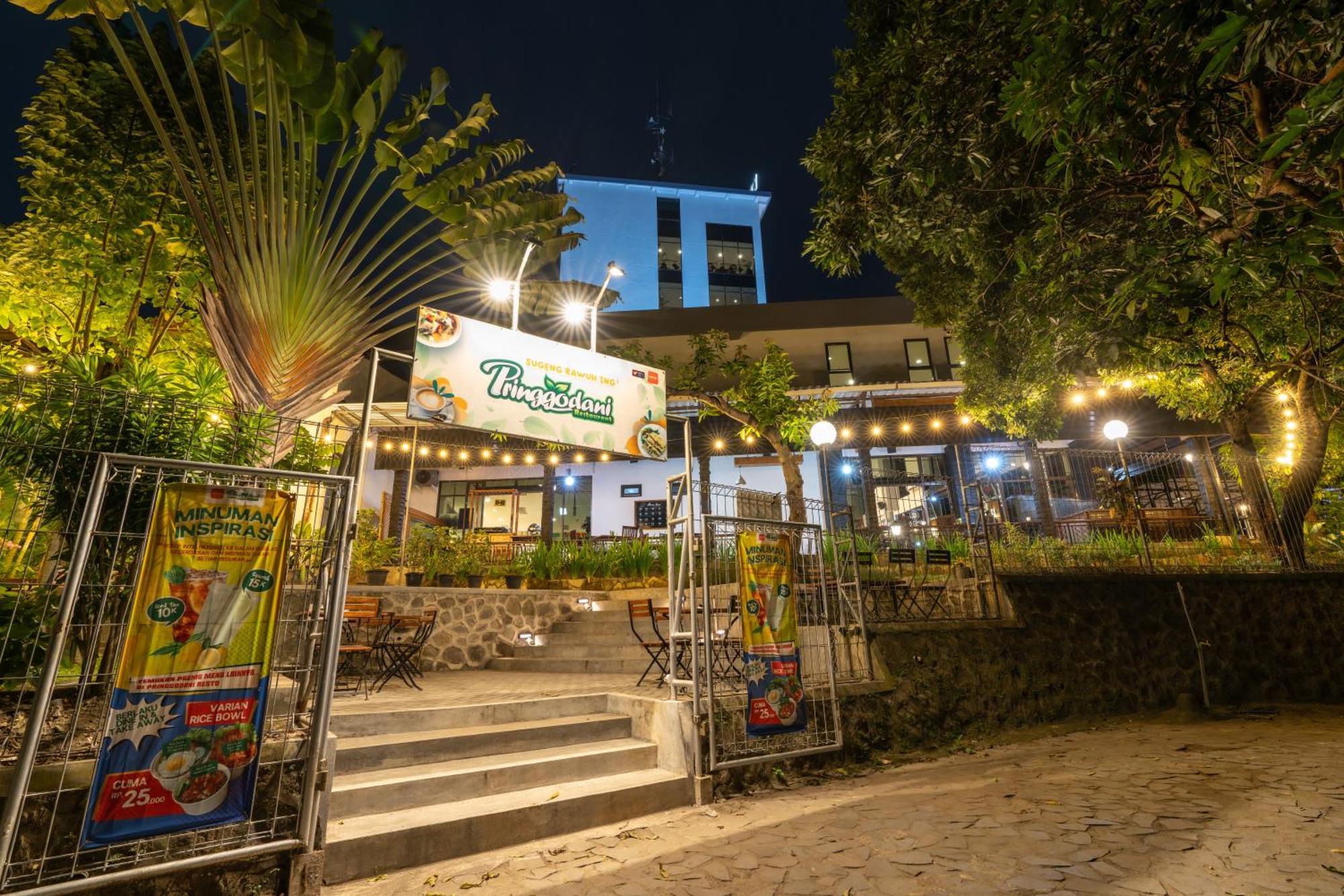 Mmugm Hotel Pakualaman Ngoại thất bức ảnh